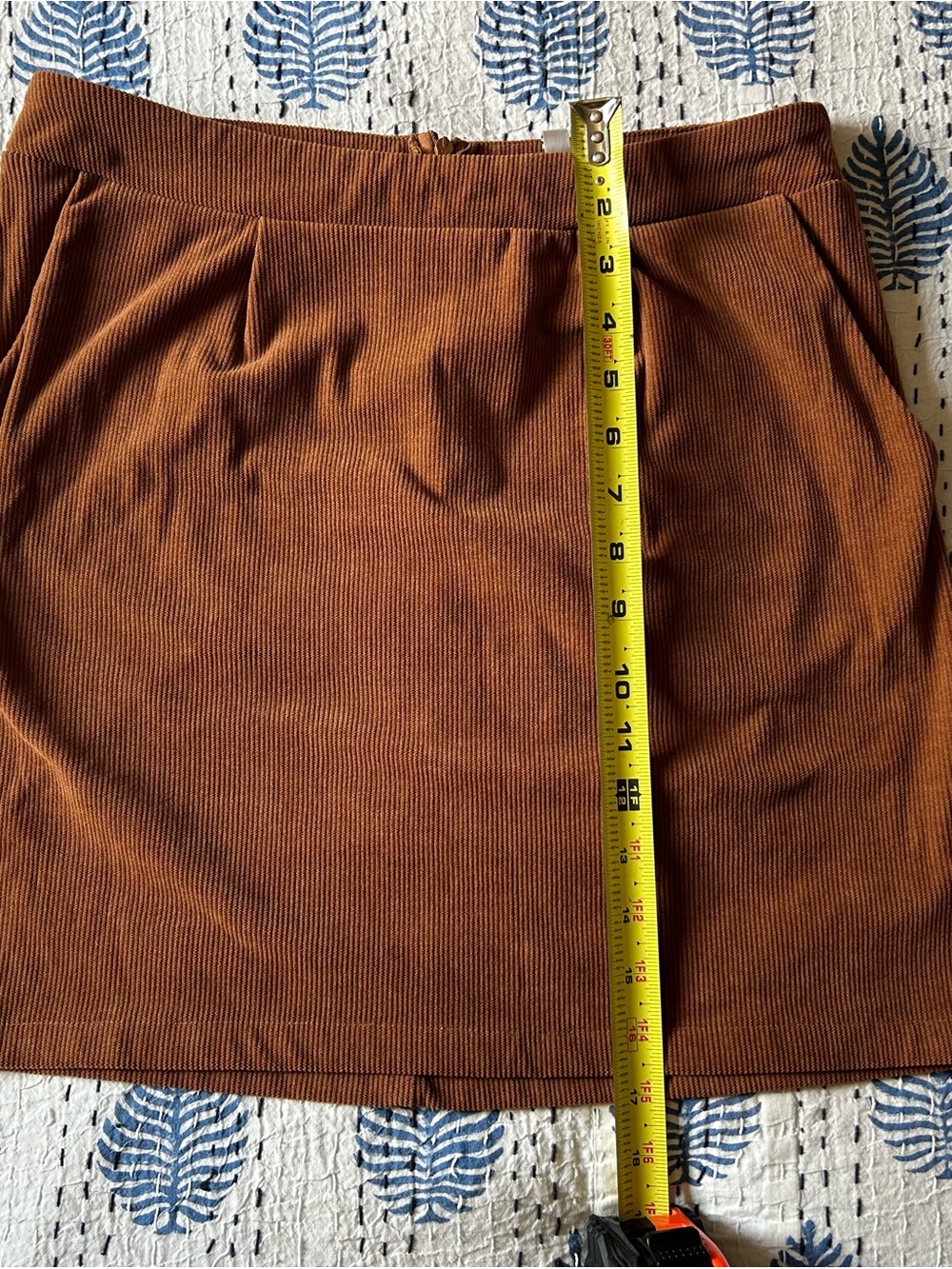 Gilli Corduroy Mini Skirt in Rust Brown